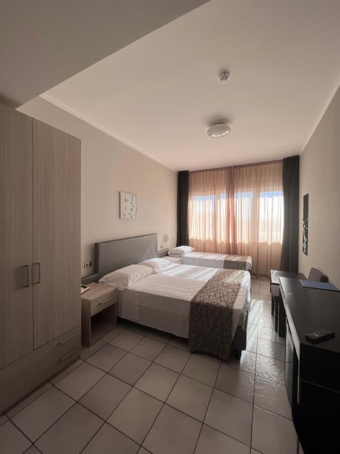 Hotel Letizia Follonica Dış mekan fotoğraf