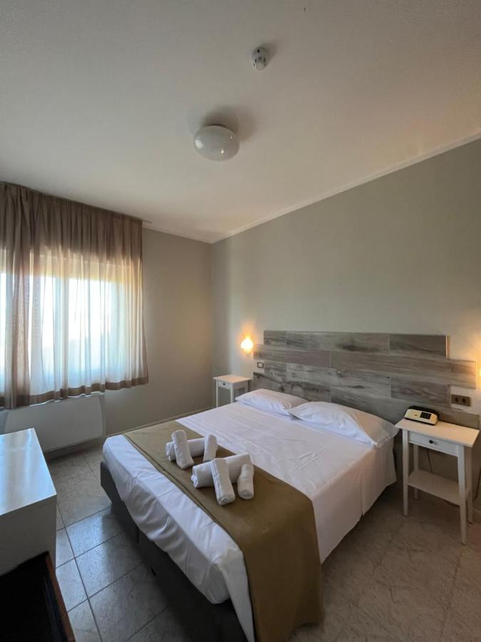 Hotel Letizia Follonica Dış mekan fotoğraf
