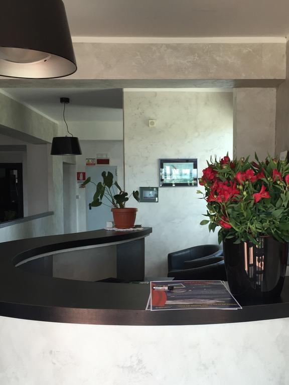 Hotel Letizia Follonica Dış mekan fotoğraf