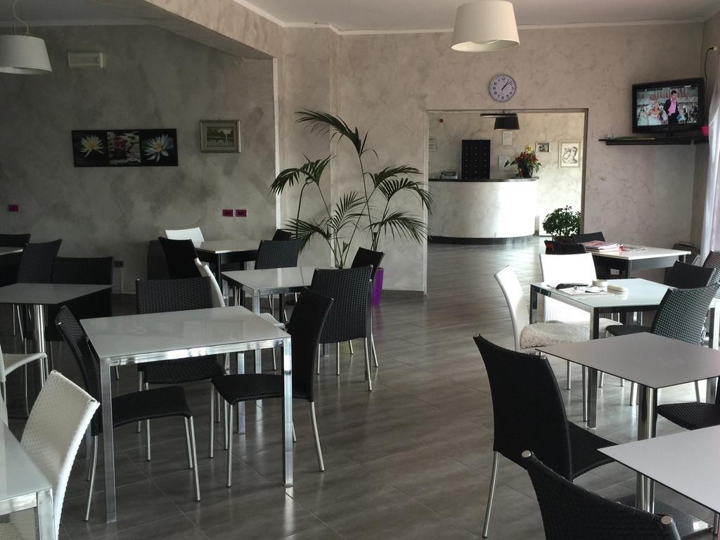 Hotel Letizia Follonica Dış mekan fotoğraf